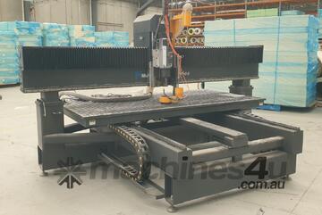 2014 Multicam MT103 CNC Router Auto Tool Change Vacuum Table - 2540 x 1270 mm