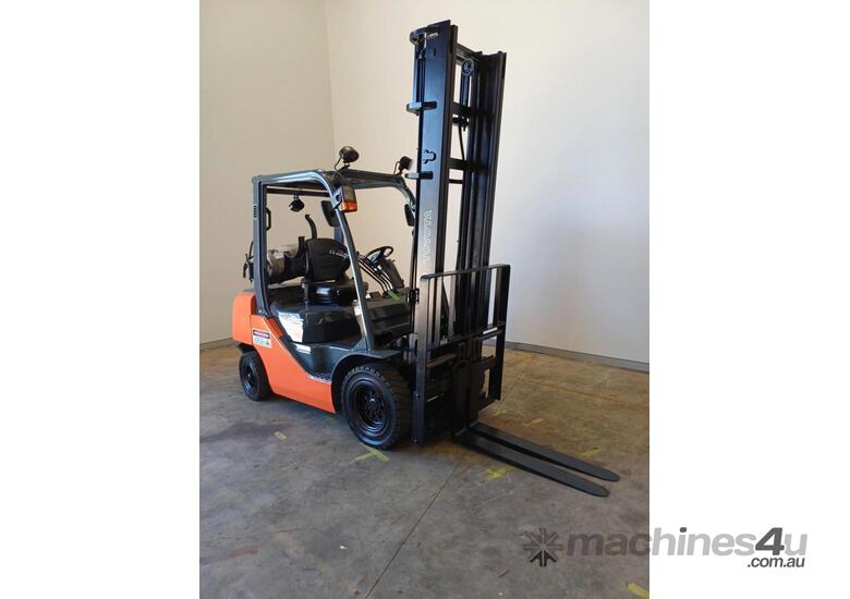 Toyota 8FG25 IC Truck - 2.5 tonne