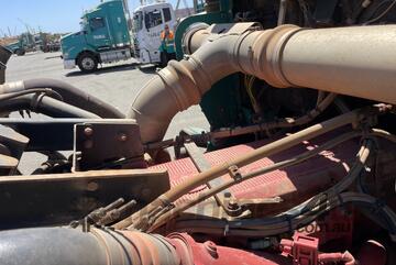 2010 Kenworth T658 Prime Mover Day Cab