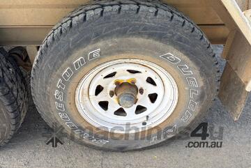 2009 Ko-Mas Trailers Tandem Axle Tipping Box Trailer