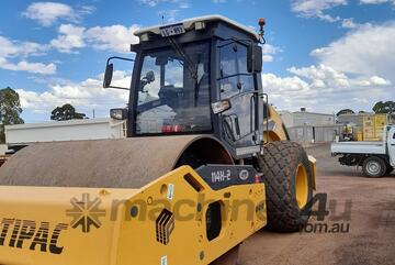 2020 Multipac 114H-2 Articulated Smooth Drum Roller