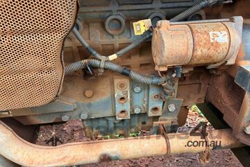 Kubota MX5000 Tractor / Loader