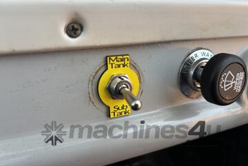 1970 Ford F500 V8 Petrol Tray Truck