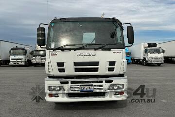 2017 Isuzu Giga CXY Premium Prime Mover