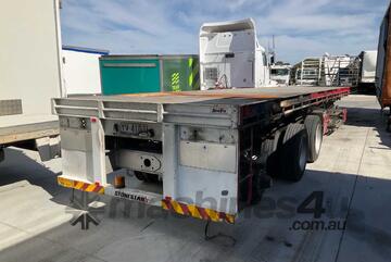 2024 Stonestar Tri Axle Extendable Flat Top Trailer