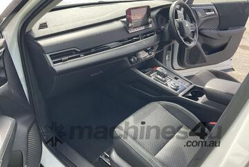 2023 Mitsubishi Outlander ES Petrol