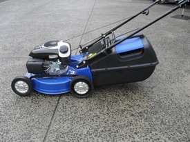 SUPASWIFT SELF PROPELLED MOWER - picture0' - Click to enlarge
