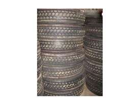Antyre  Tyre Tyre/Rim - picture0' - Click to enlarge