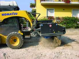 U.Emme 1800HD Broom-Bucket Attachments - picture0' - Click to enlarge