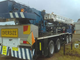 2005 XCMG QY50K MOBILE HYDRAULIC TRUCK CRANE - picture2' - Click to enlarge