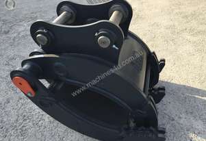 BETTA BILT BUCKETS 13 TONNE MANUAL GRAB