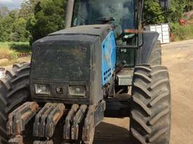 Valtra  8450 FWA/4WD Tractor - picture0' - Click to enlarge