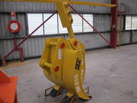 Brand New SEC 20ton Mechanical Grapple PC200 - picture2' - Click to enlarge