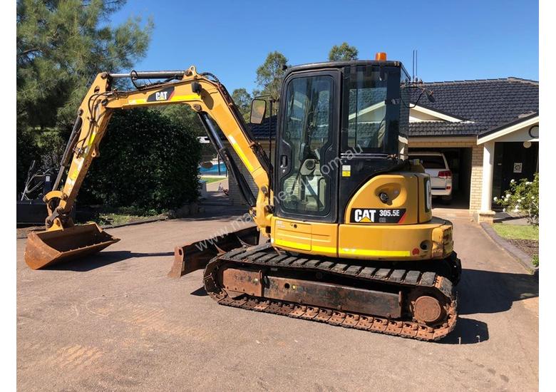 caption SOLD---2013 CATERPILLAR 305.5E CR Excavator