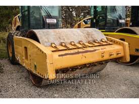 CATERPILLAR CS76 Vibratory Single Drum Smooth - picture0' - Click to enlarge