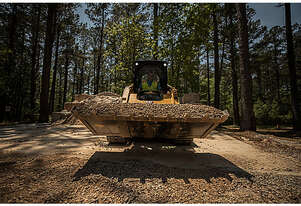 CATERPILLAR 272D3 XE SKID STEER LOADER