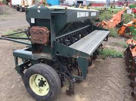 Connor Shea 8000 Series Seed Drills Seeding/Planting Equip - picture1' - Click to enlarge