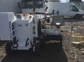 Slipform kerb machine  - picture0' - Click to enlarge