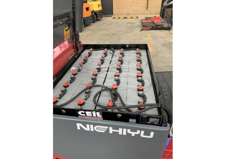 Used nichiyu FB25PN70BC Counterbalance Forklifts in , Listed on