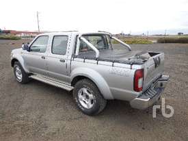 NISSAN NAVARA Ute - picture1' - Click to enlarge