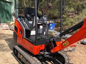2019 Kubota KX016-4 - picture0' - Click to enlarge