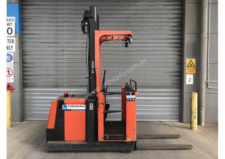 caption BT OME100M Stock Picker Forklift