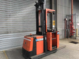 BT OME100M Stock Picker Forklift - picture1' - Click to enlarge