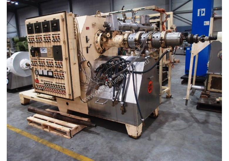 Used 1990 wenger Food Extruder Wenger X25CF Expellers and Extruders in