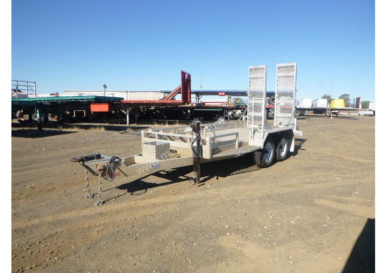 caption Jimboomba Tag Tag/Plant(with ramps) Trailer