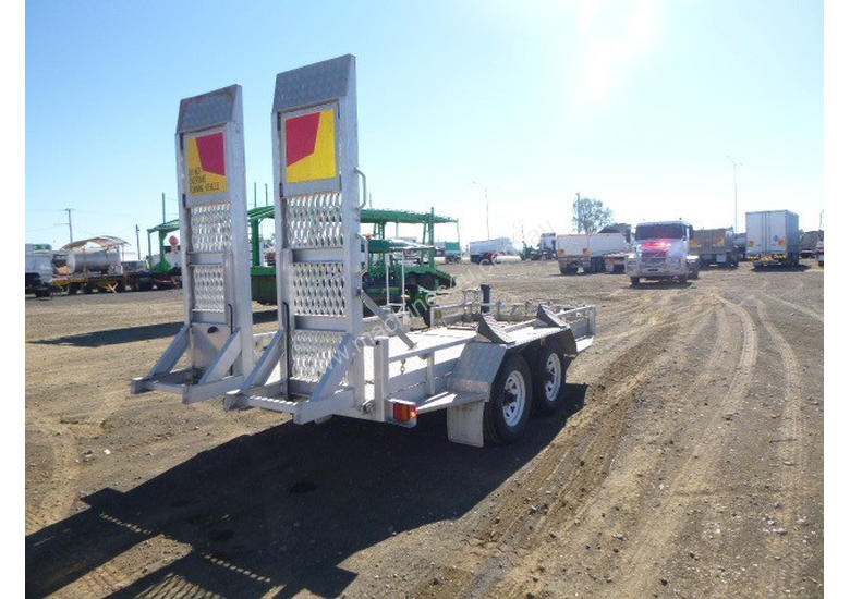 caption Jimboomba Tag Tag/Plant(with ramps) Trailer