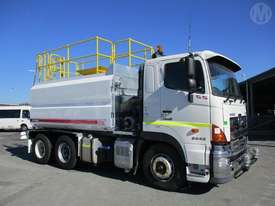 Hino SS1E - picture0' - Click to enlarge