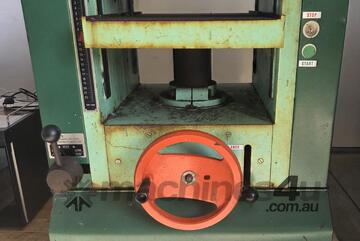 Durden T360 14inch THICKNESSER Ex-TAFE. Minimax Formula 520mm *Sold*. SCM F410 JOINTER Long Tables