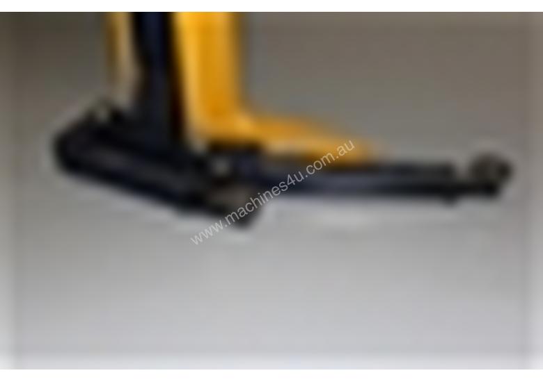 Used tecalemit TECALEMIT 2Post Garage Hoist Hoists in , Listed on