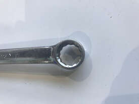 Sidchrome 17mm Metric Spanner Wrench Ring / Open Ender Combination 22226 - picture2' - Click to enlarge
