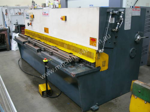 Cougar 3200 mm x 6mm Hydraulic Guillotine