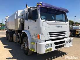 2011 Iveco Acco 2350G - picture0' - Click to enlarge
