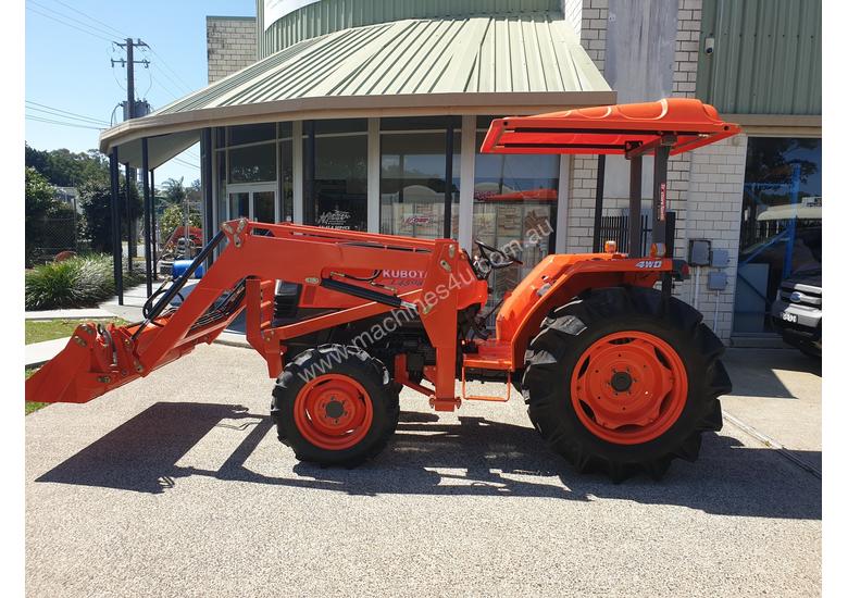 Used 2015 Kubota Kubota 45 Hp with new 4 in 1 loader attachment ...