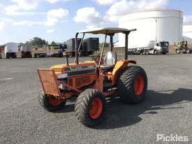 Kubota L4150 - picture2' - Click to enlarge