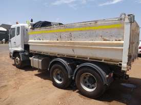 Mitsubishi FV500 6x4 Tipper - picture2' - Click to enlarge