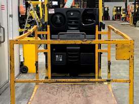 1.36T Battery Electric Order Picker - picture1' - Click to enlarge