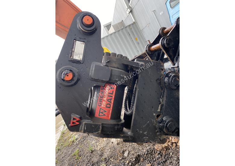 caption 2019 Hitachi ZX55U-5A Excavator
