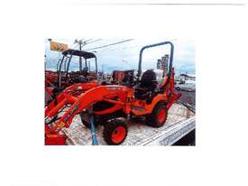 Used Kubota BX25-DLB Tractor - picture0' - Click to enlarge