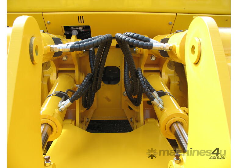 caption Gessner Lewis Rippers for Komatsu D65 - Australian Made!