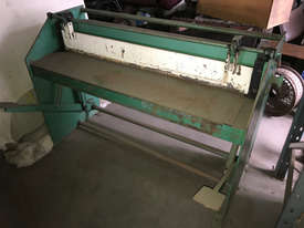 4' Sheet Metal Guillotine - picture0' - Click to enlarge