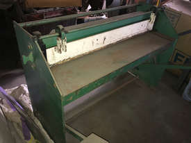 4' Sheet Metal Guillotine - picture1' - Click to enlarge