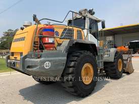 LIEBHERR L566 Wheel Loaders integrated Toolcarriers - picture1' - Click to enlarge