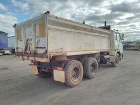 Hino FS270 - picture1' - Click to enlarge