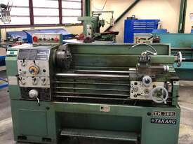 USED TAKANG LATHE - picture0' - Click to enlarge