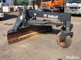 2010 Bobcat 96 Grader Attachment - picture0' - Click to enlarge