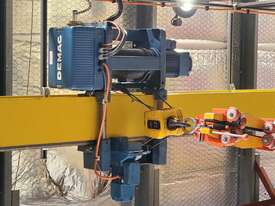 Overhead Gantry Crane - picture2' - Click to enlarge
